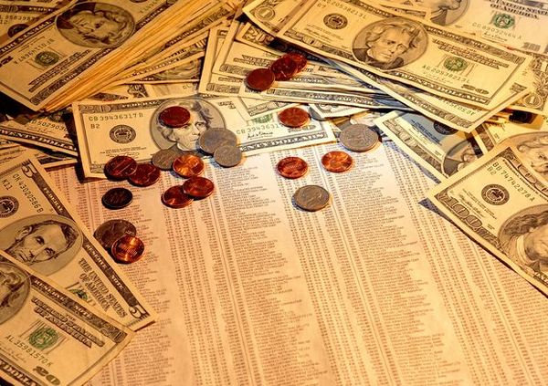 美元瑞郎汇率承压 多重因素交织影响走势